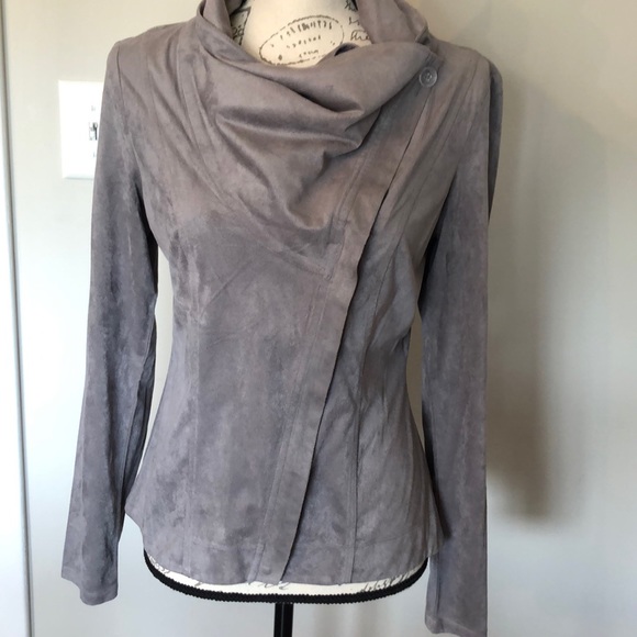 Jessica Simpson Jackets & Blazers - Jessica Simpson ultra soft top/jacket